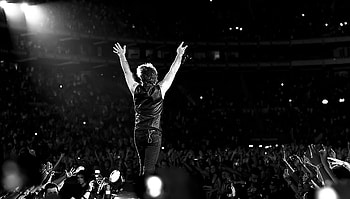 Bon Jovi, Music icon, Fan dedication, Iconic journey HD wallpaper