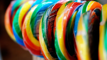 lollipop , Vibrant and eye-catching, Sugar-filled delight, Sweet temptation HD wallpaper