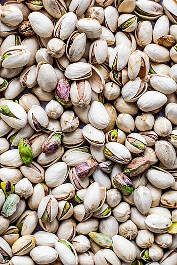 Pistachio , Vibrant green, Nutty delights, Snack time HD phone wallpaper