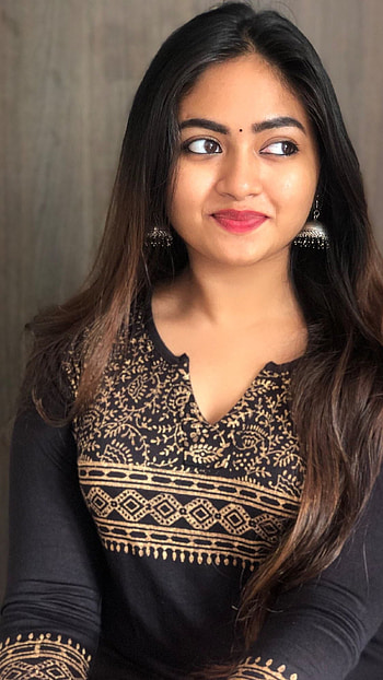Shalin zoya, malayalam actress HD phone wallpaper