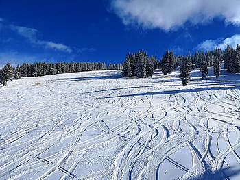 Sunny day, winter, snow layer, glacier, landscape HD wallpaper