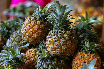 Sweet tropical flavor, Exotic fruit, Vitamin C boost, Healthy snack HD wallpaper