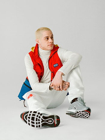 Pete Davidson GQ hoot 2018, Stunning pics, Fashion-forward, Trendsetter HD phone wallpaper