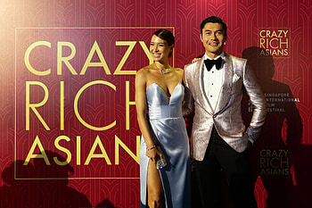 Crazy Rich Asians, Streaming platforms, Where to watch, Online availability HD wallpaper