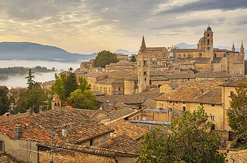 Urbino Renaissance city, Marche region HD wallpaper