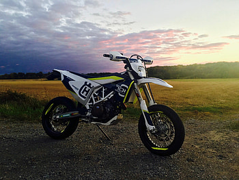 Husqvarna Auto, 701 , Powerful performance, Off-road dominance HD wallpaper