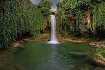 Tobera Waterfall, Spain, bridge, spain, waterfall, nature, vines HD wallpaper