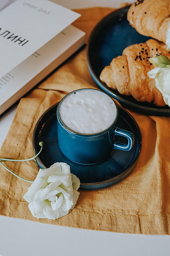 Flowers, Miscellanea, Miscellaneous, Cup, Book, Drink, Beverage, Bakery Products, Baking HD phone wallpaper