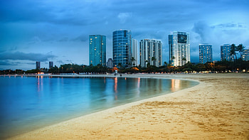 oahu beach at dusk, sea, city, dusk, beach HD wallpaper