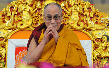 Dalai Lama, Celeb spiritual leader, Peace advocate HD wallpaper