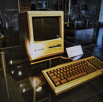 MACINTOSH PLUS, output device, peripheral, APPLE, PC, COMPUTADORA HD wallpaper
