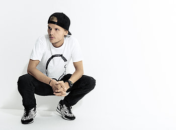 Avicii , avicii, music, dj, artist HD wallpaper