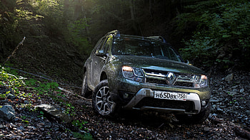 Renault Duster, Off-road Driving HD wallpaper