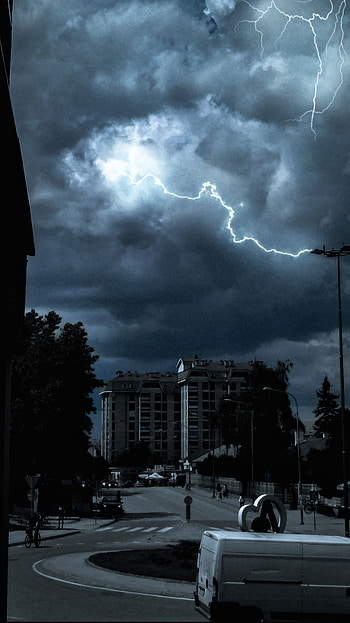 Lightning, leskovac, storm, blue, hop, serbia, thunder HD phone wallpaper