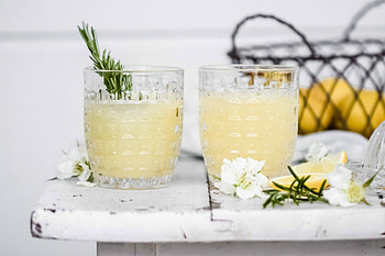 2 minute lemonade, Quick recipe, Refreshing drink, Fresh lemon HD wallpaper