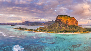Mauritius Island, Stunning sunset, Le Morne Brabant, Windows 10 spotlight HD wallpaper