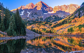 Maroon Bells, autumn, Elk Mountains, Maroon Peak, american landmarks, mountains, lake, USA, America HD wallpaper