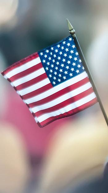 Memorial Day 2022, USA, Holding Flag HD phone wallpaper