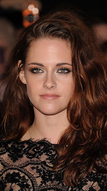 Kristen Stewart, Kristen Stewart Hollywood Heroine HD phone wallpaper