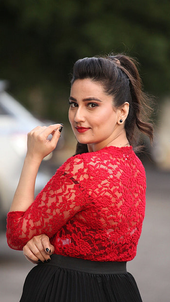 Manjusha, telugu actress, anchor HD phone wallpaper