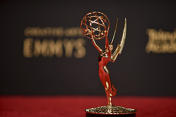SNL hosts rudolph, chappelle win guest, emmy honors krqe, guest actor emmy HD wallpaper