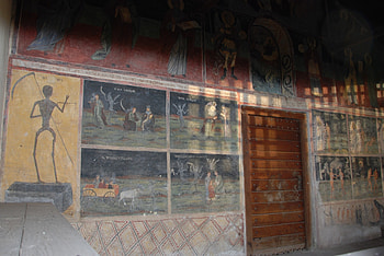 Death painted on an old Monastery, mystic, painted, , saw, only, church, icon, death, story, old, one, brutal, wall, different HD wallpaper