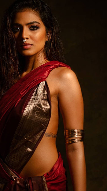 Malavika mohanan, multilingual keyboard, model HD phone wallpaper