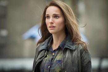 Natalie Portman As Jane Foster, natalie-portman, celebrities, girls, jane-foster, thor HD wallpaper