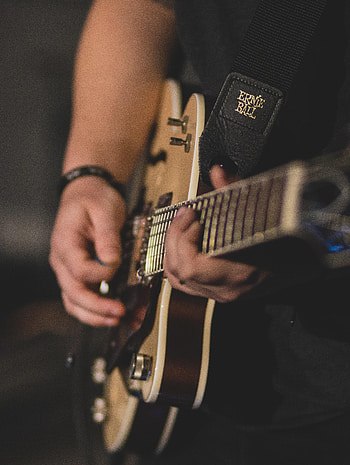 Music, Guitar, Musical Instrument, Guitar Player, Guitarist, Electric Guitar HD phone wallpaper