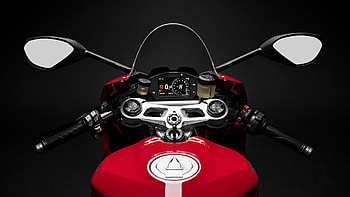 Close-up, Ducati Panigale V2 HD wallpaper