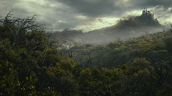 Mirkwood , Enchanting forest, Elf kingdom, Mystical atmosphere HD wallpaper