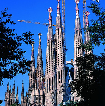 Sagrada Familia, Travels, Kapelle, Barcelona HD phone wallpaper