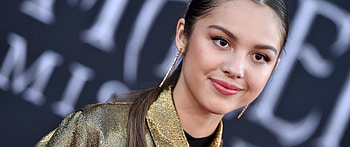 Maleficent: Mistress Of Evil Premiere, Olivia Rodrigo HD wallpaper