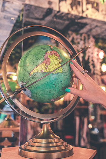 Hand, Miscellanea, Miscellaneous, Map, Globe HD phone wallpaper