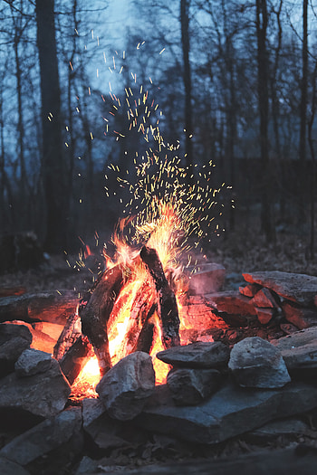 Stones, Fire, Bonfire, Sparks, Miscellanea, Miscellaneous, Firewood, To Burn, Burn HD phone wallpaper