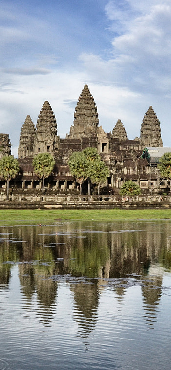 Angkor Wat, Historical landmarks, Khmer Empire legacy, Cambodia travel HD phone wallpaper