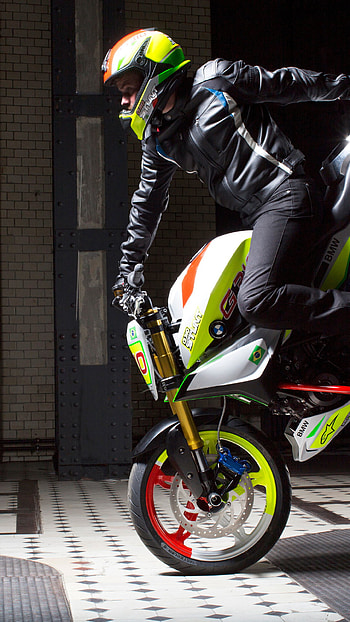 BMW G310R, Stunts HD phone wallpaper