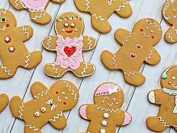 Gingerbread Man, Anime-inspired design, Playful gingerbread characters, Whimsical art HD wallpaper