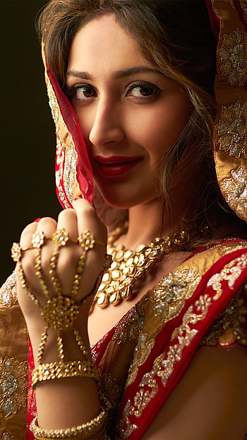 Sayesha Saigal, Beautiul, beautiful HD phone wallpaper