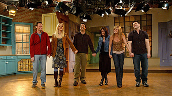 Matthew Perry, Friends, Chandler Bing, Tv Show, Courteney Cox, David Schwimmer, Jennifer Aniston, Joey Tribbiani, Lisa Kudrow, Matt Leblanc, Monica Geller, Phoebe Buffay, Rachel Green, Ross Geller HD wallpaper