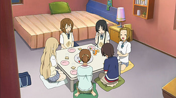 Tea Party, yui, short hair, happy, female, sexy, ritsu, bed, kon, smile, house, hot, girl, kawaii, anime girl, anime, tsumugi, mugi, home, enjoy, laugh, cute, long hair, band, party, team, k on, adorrable, group, k-on, akiyama mio, room, laughing, mio, food, bedroom, joy HD wallpaper