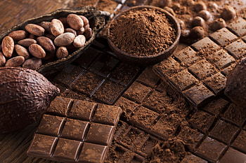 chocolate goodness, Tempting cocoa treats, Mouth-watering desserts, Scrumptious food HD wallpaper