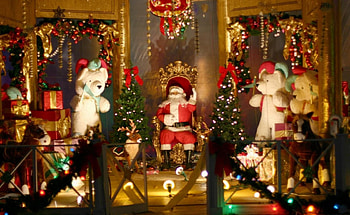 Holidays, Santa Claus, Decorations, Toys, Fir-Trees, Bears, Christmas, Armchair, Enclosure, Fencing, Presents, Gifts HD wallpaper