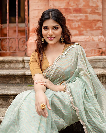 Aathmika, bride, dress HD phone wallpaper