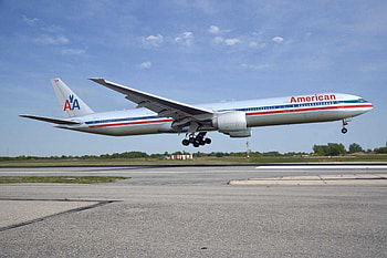 American Airlines, Boeing 777 300er, Aircraft delivery HD wallpaper