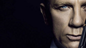 Daniel Craig James Bond, Iconic , Captivating , Intense performances HD wallpaper