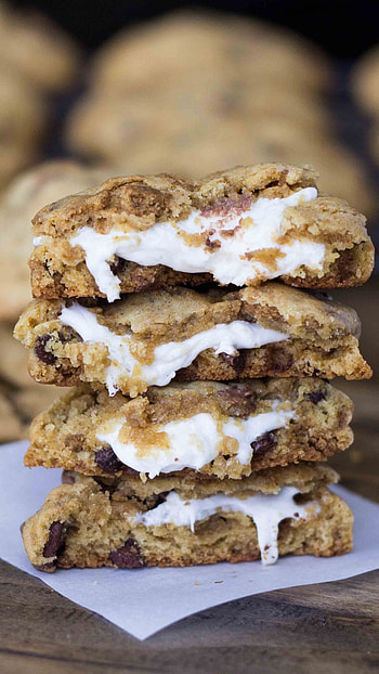 Mouthwatering cookie delight, Marshmallow and chocolate goodness, Scrumptious treat, A taste of heaven HD phone wallpaper