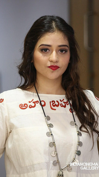 Priyanka Jawalkar, South Heroine HD phone wallpaper