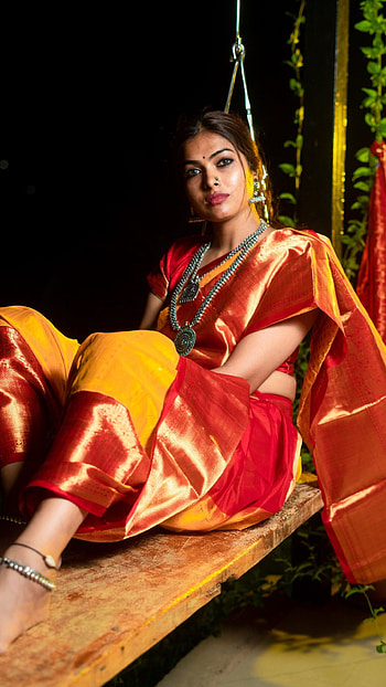 Divi Vadathya, telugu actress, traditional HD phone wallpaper