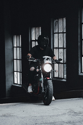 Motorcycles, Motorcyclist, Helmet, Motorcycle, Bike, Headlight HD phone wallpaper